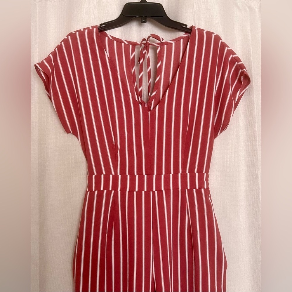 Burgundy White Striped Wide Leg Jumpsuit Pockets M - Picture 3 of 9